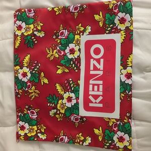 Kenzo zip bag
